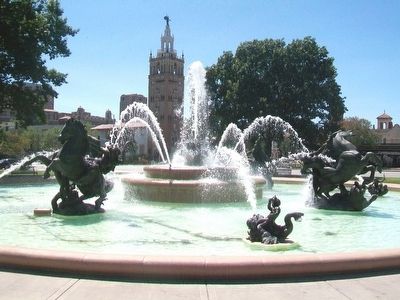 The Jesse Clyde Nichols Memorial Fountain image. Click for full size.