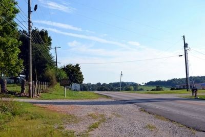 Battle of Rowletts Station Marker on S. Dixie Highway (US 31W). Click for full size. Battle of Rowletts Station Marker on S. Dixie Highway (US 31W) image. Click for full size.