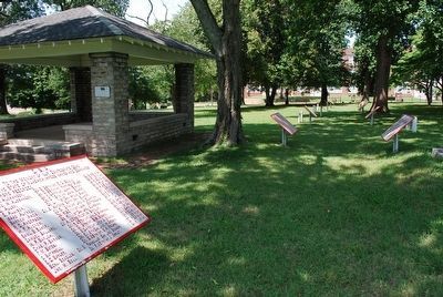Confederate Pavilion & Confederate State Memorial Tablets image. Click for full size.