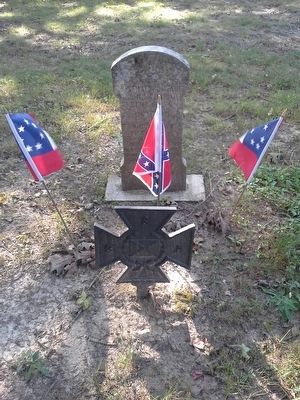 Confederate Soldier Memorial at Pleasant Hill Cemetery image. Click for full size.