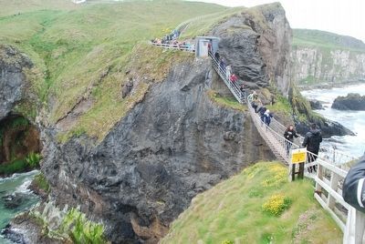 Carrick-a-Rede Rope Bridge image. Click for full size.