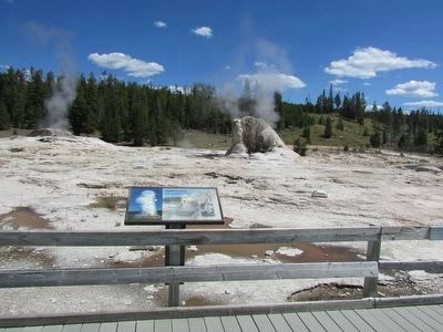 Marker in the Upper Geyser Basin image. Click for full size.
