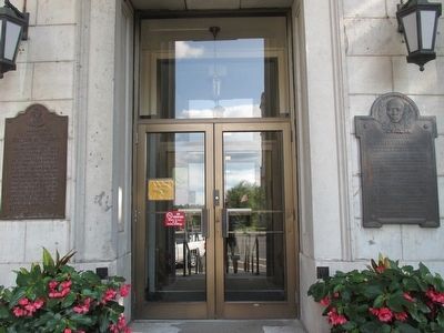 Marker on Court House image. Click for full size.