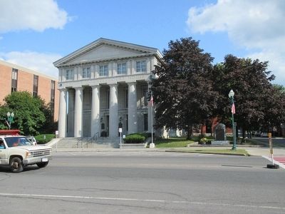 Cayuga County Court House image. Click for full size.