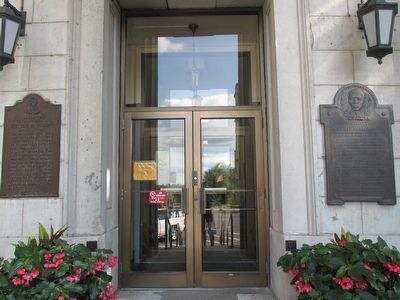 Front Entrance of Court House image. Click for full size.