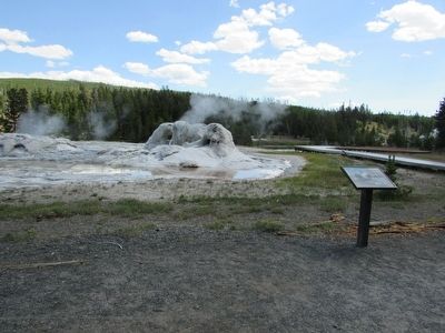 Grotto Geyser Marker image. Click for full size.