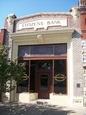 124 First Street and Marker. Click for full size. 124 First Street and Marker image. Click for full size.