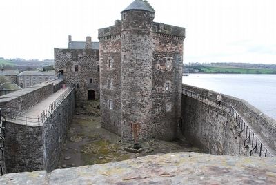 Blackness Castle. Click for full size. Blackness Castle image. Click for full size.