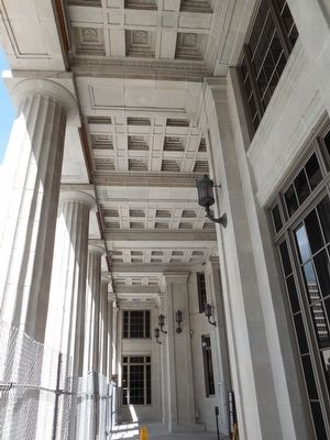 Courthouse entrance image. Click for full size.