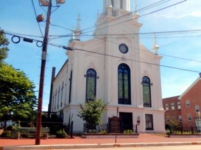 First Presbyterian Church of Salem image. Click for full size.
