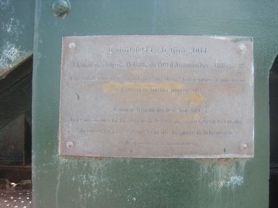 Accompanying informational plaque about the metal span image. Click for full size.