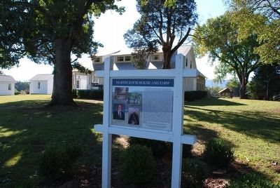Martin Davis House and Farm Marker image. Click for full size.
