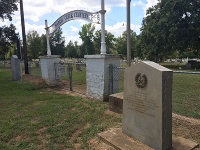 Marker and Harris Creek cemetery in background. image. Click for full size.