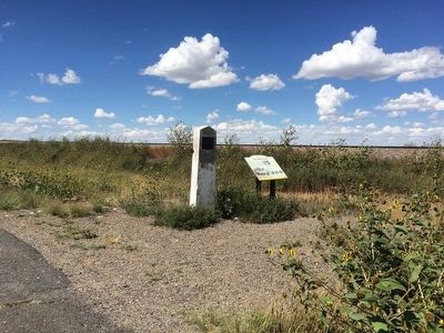 Two Santa Fe Trail Markers image. Click for full size.