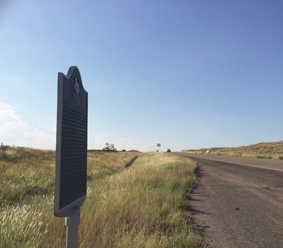 Looking north on US Highway 87. image. Click for full size.
