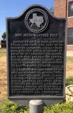 Mrs. Merriweather Post Marker image. Click for full size.