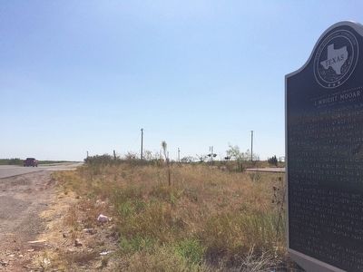 The view east on U.S. 84 towards Snyder, Texas. image. Click for full size.