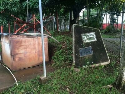 El Salvador's Telephone System Marker image. Click for full size.