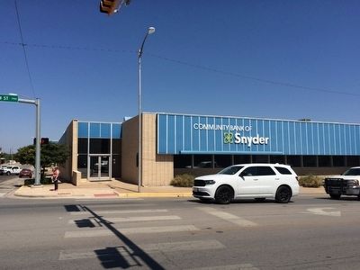 Community Bank of Snyder image. Click for full size.