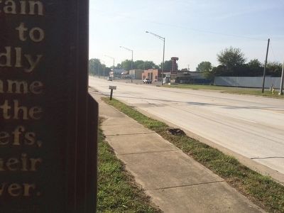 View of Trail of Tears Marker looking east on U.S. 41.. Click for full size. View of Trail of Tears Marker looking east on U.S. 41. image. Click for full size.