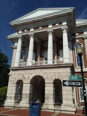 Christian County Courthouse. Click for full size. Christian County Courthouse image. Click for full size.