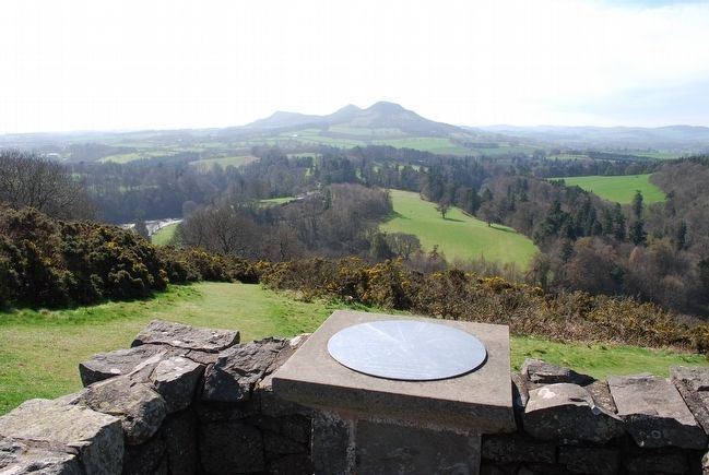 Scott's View - Eildon Hills and Kiosk. Click for full size. Scott's View - Eildon Hills and Kiosk image. Click for full size.
