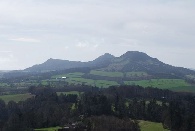 Eildon Hills image. Click for full size.