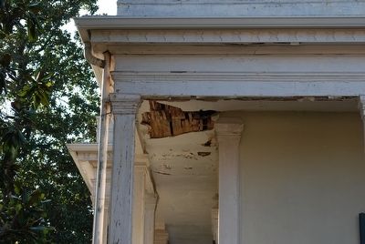 The Curlee House. Click for full size. The Curlee House image. Click for full size.