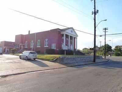 First Baptist Church, Lauderdale image. Click for full size.