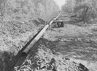 Big Inch pipeline being laid, 1942. Click for full size. Big Inch pipeline being laid, 1942 image. Click for full size.
