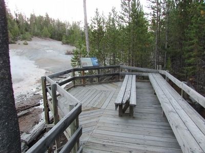Marker at the Norris Geyser Basin image. Click for full size.