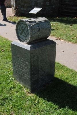 51st Pennsylvania Volunteer<br>Infantry Monument. Click for full size. 51st Pennsylvania Volunteer<br>Infantry Monument image. Click for full size.