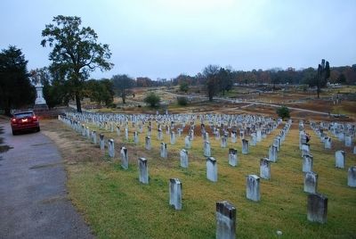Soldiers Rest C.S.A. Cemetery (Wide View) image. Click for full size.
