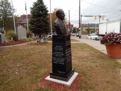 Col. Alvin D. Ungerleider Marker-Left side view. Click for full size. Col. Alvin D. Ungerleider Marker-Left side view image. Click for full size.