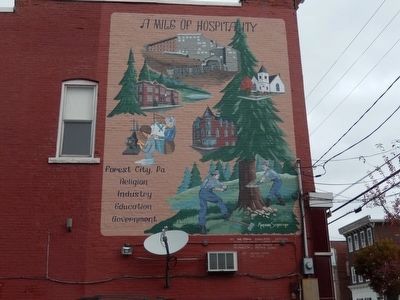 Mural on building facing Center Street at the intersection of Main Street image. Click for full size.