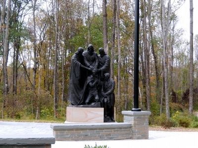 Close up of the statue on the right. Click for full size. Close up of the statue on the right image. Click for full size.
