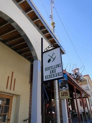 Oddfellows and Rebekahs Marker. Click for full size. Oddfellows and Rebekahs Marker image. Click for full size.