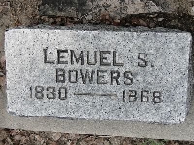 Lemuel Bowers Gravestone. image. Click for full size.
