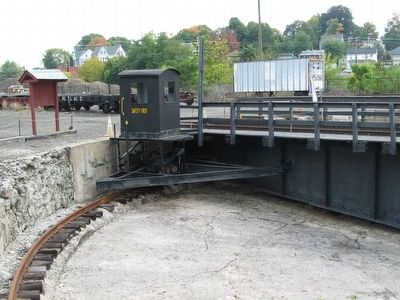 Danbury Yard Turntable image. Click for full size.