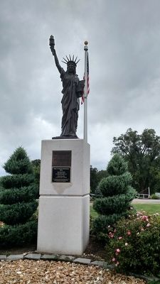 Replica of The Statue of Liberty Marker image. Click for full size.