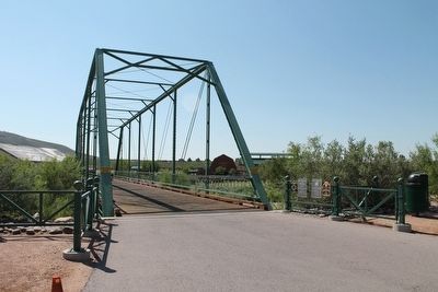 The Historic Green Bridge image. Click for full size.