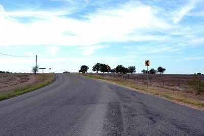 View to West Along Farm-to-Market Road 1123 image. Click for full size.
