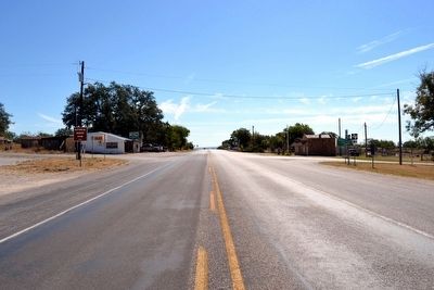View to Southeast Along US 183 image. Click for full size.