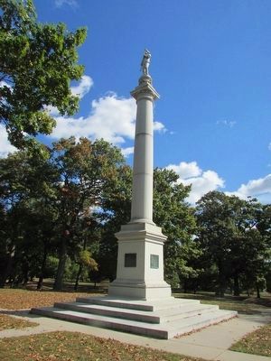 Greene Monument on the Red Bank Battlefield image. Click for full size.