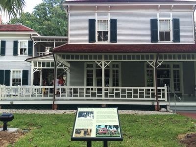 Edison Family Home Seminole Lodge Marker image. Click for full size.
