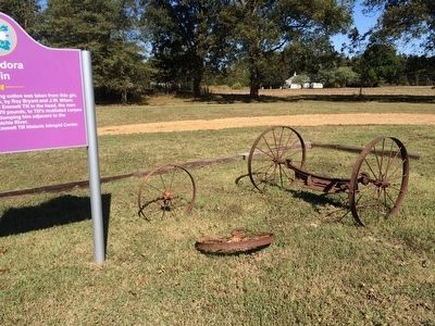 Glendora Gin marker and old wagon wheels. image. Click for full size.