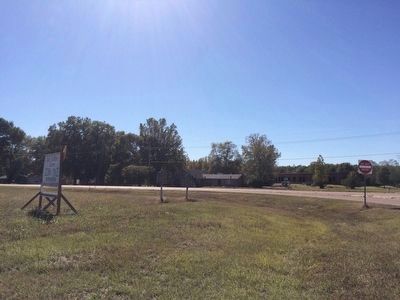 Looking west towards markers. image. Click for full size.