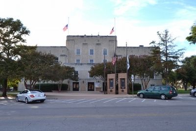 Temple City Hall image. Click for full size.