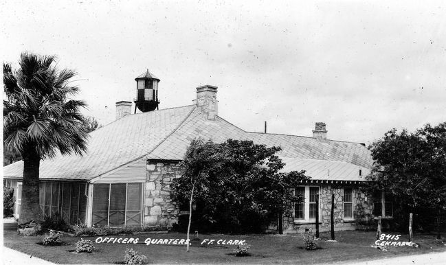 Married Officers' Quarters 8-9 image. Click for full size.