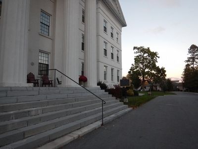Wideview of Victoria College Marker image. Click for full size.